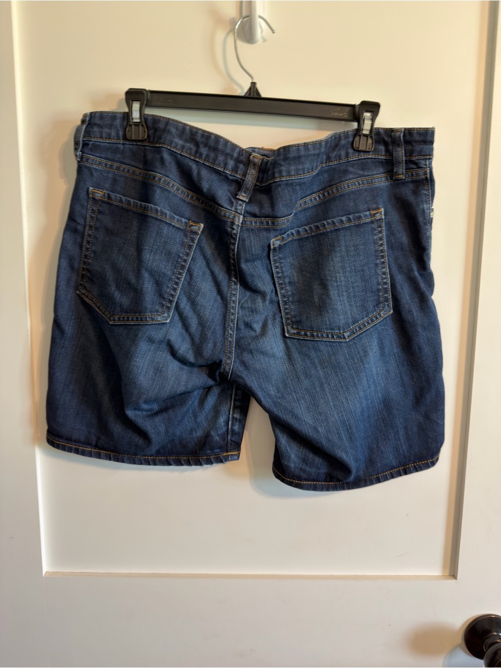 GAP Dark Blue Denim Women’s Shorts - Picture 2 of 4